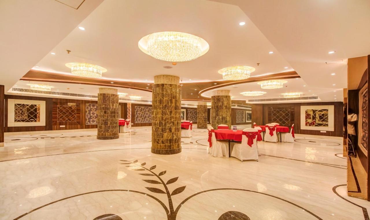 Treebo Premium Tahoora International Hotel Calcutta Exterior foto