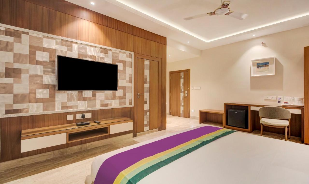 Treebo Premium Tahoora International Hotel Calcutta Exterior foto