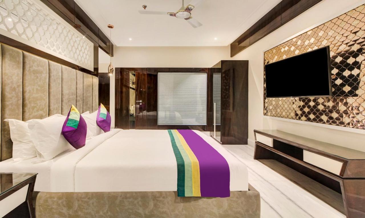 Treebo Premium Tahoora International Hotel Calcutta Exterior foto